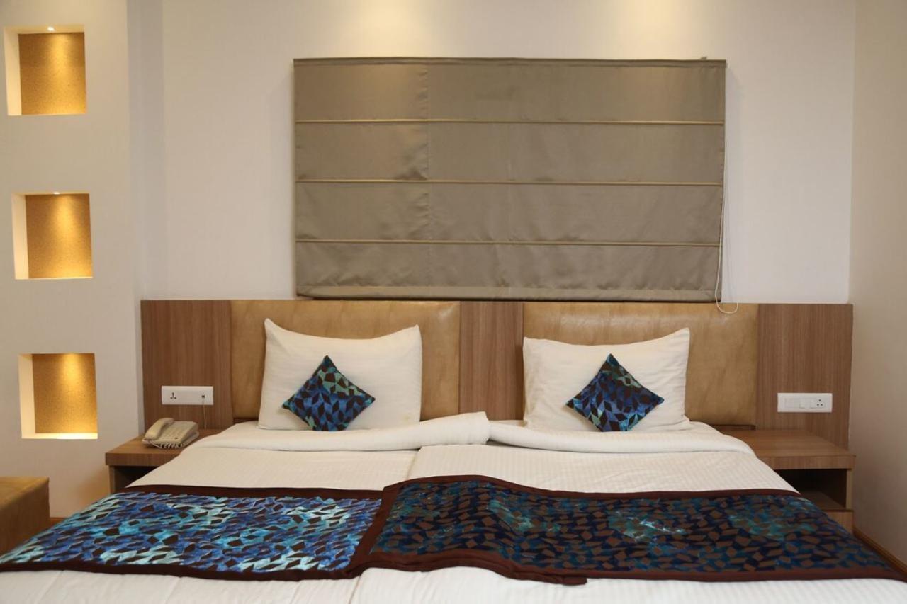 Surestay Plus By Best Western Amritsar Bagian luar foto