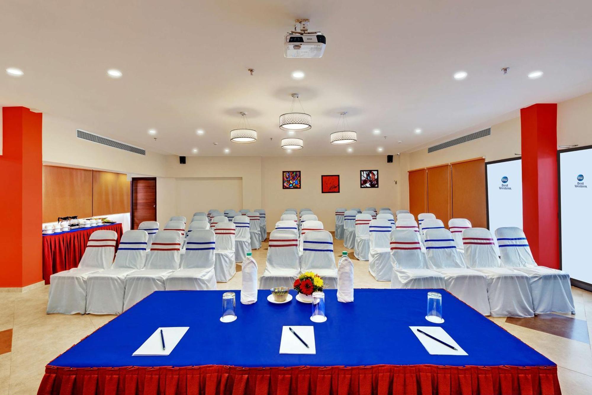 Surestay Plus By Best Western Amritsar Bagian luar foto