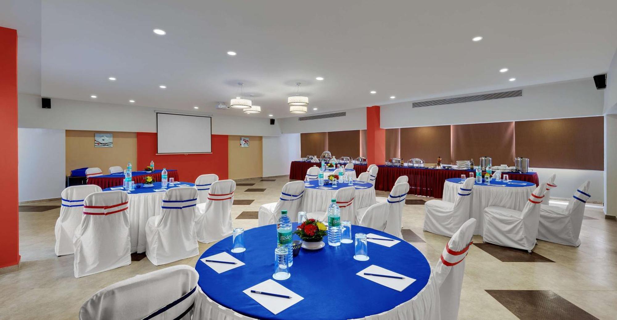 Surestay Plus By Best Western Amritsar Bagian luar foto