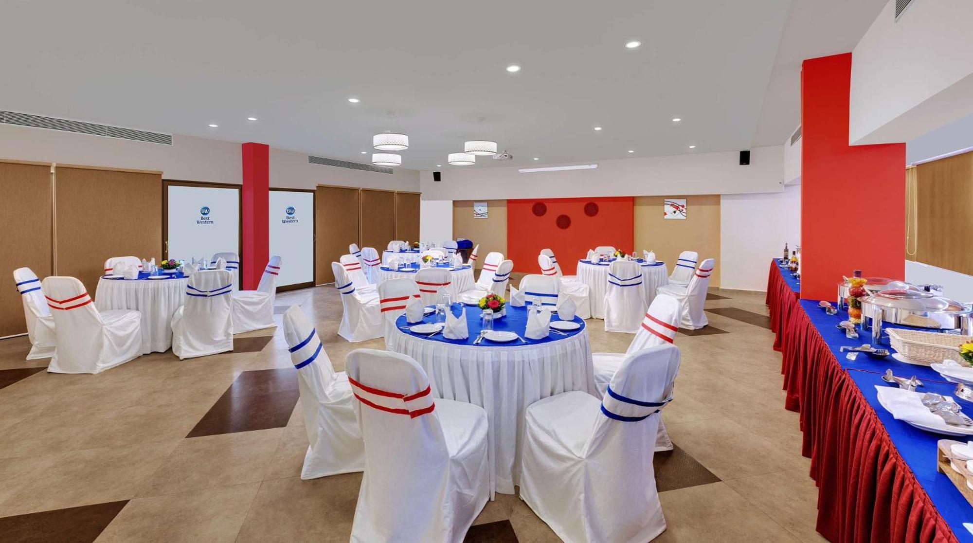 Surestay Plus By Best Western Amritsar Bagian luar foto