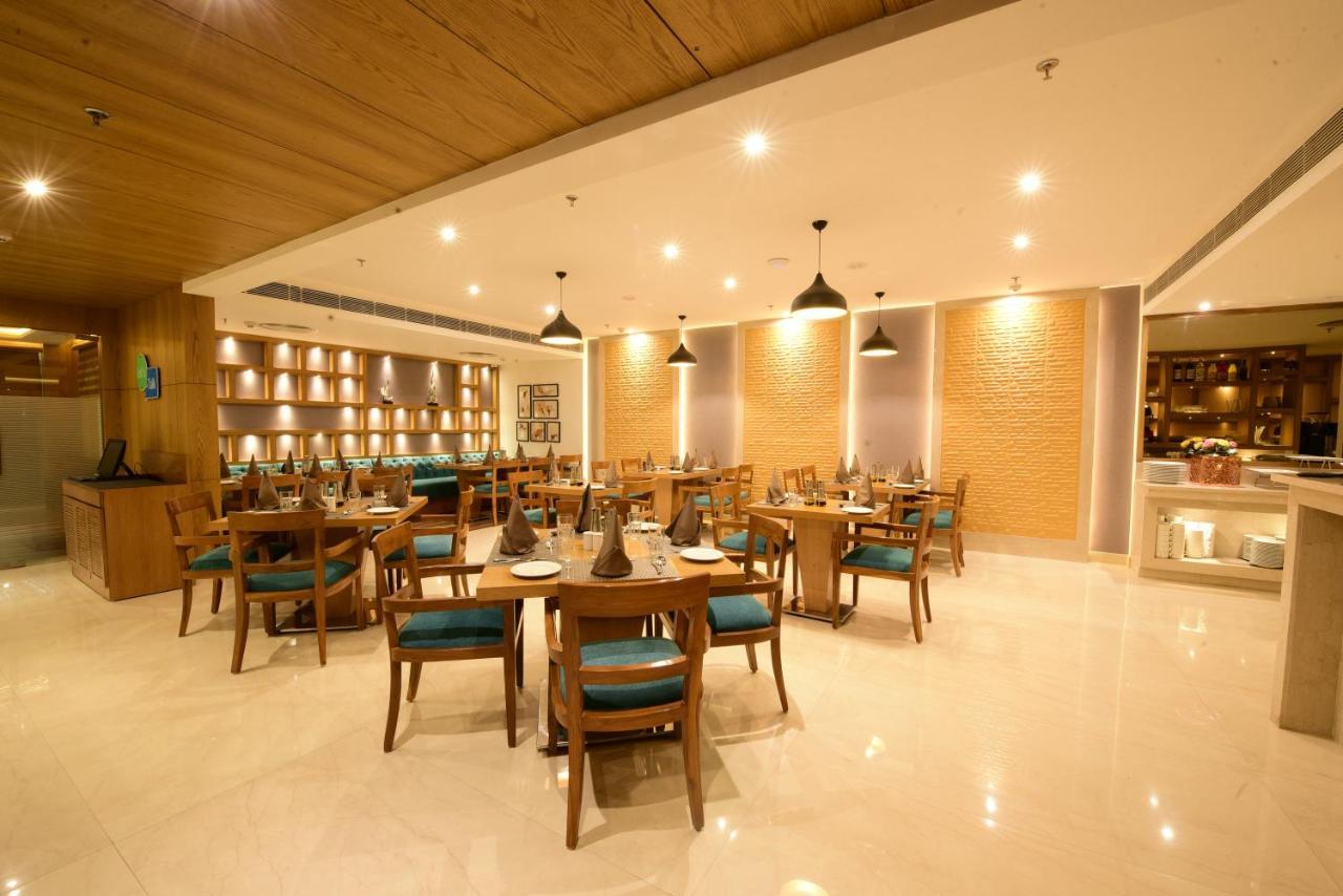 Surestay Plus By Best Western Amritsar Bagian luar foto