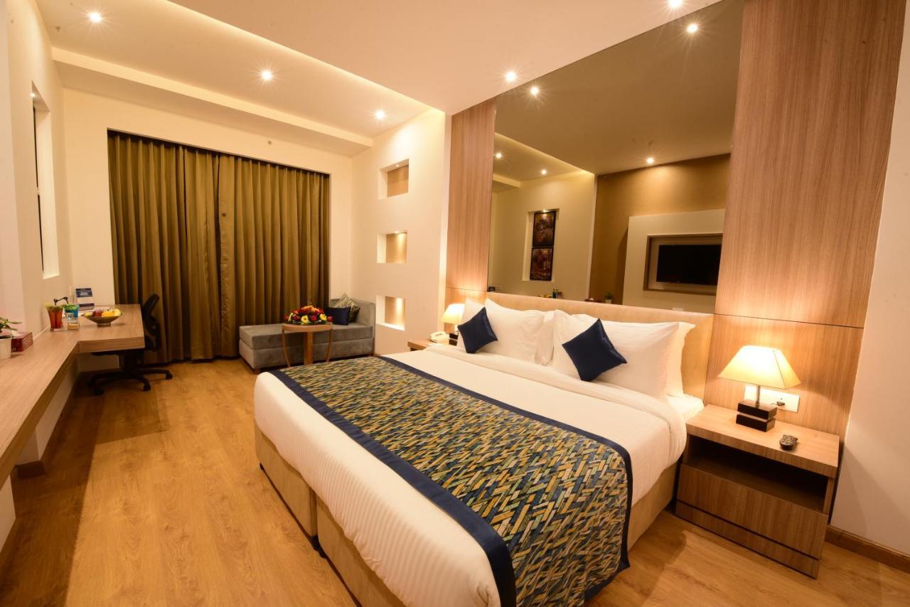 Surestay Plus By Best Western Amritsar Bagian luar foto