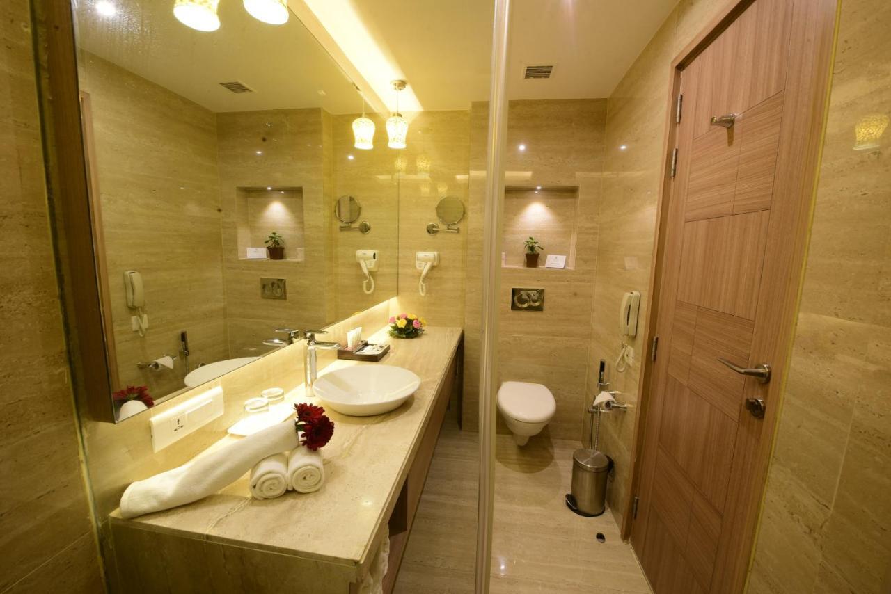 Surestay Plus By Best Western Amritsar Bagian luar foto