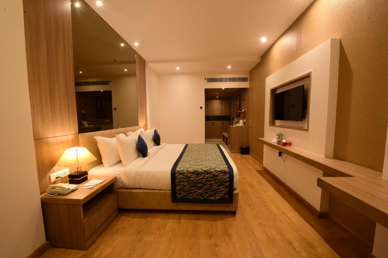 Surestay Plus By Best Western Amritsar Bagian luar foto