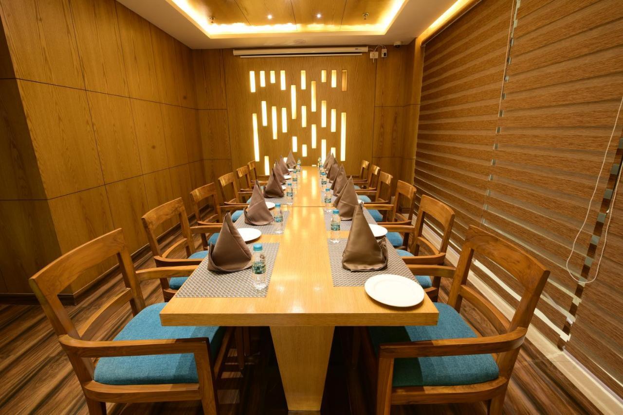 Surestay Plus By Best Western Amritsar Bagian luar foto